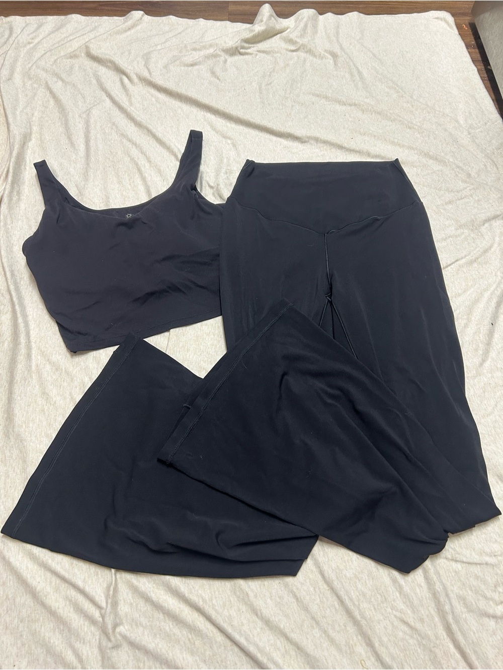 Offline by Aerie Set Longline Sports Bra High Rise Crossover Flare Pants